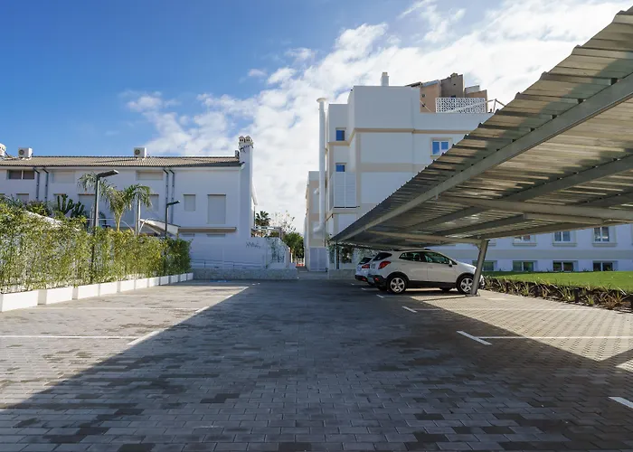 Torremolinos hotels near Molino de Inca Botanical Garden