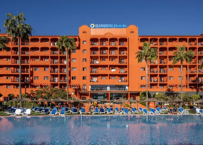 Fuengirola Resorts and Hotels with Waterparks