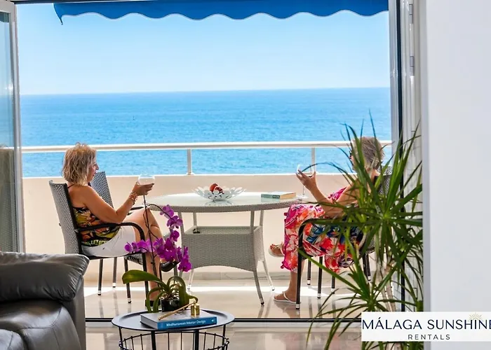 Malaga Sunshine Rentals - Beach Front Penthouse - Fuengirola